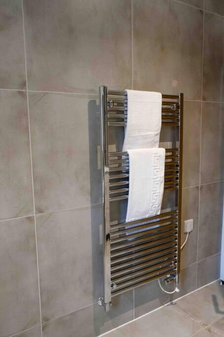 Garden Of Eden 1 Bedroom Flat In Fishponds Bristol Dış mekan fotoğraf